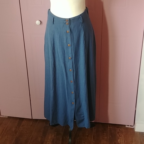 Long linen skirt - Picture 2 of 5